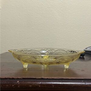 Indiana Glass Yellow Horseshoe 3-Part Divided Relish Dish